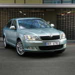 Скрытая установка видеорегистратора на Шкода Октавия А5 Skoda Octavia A5, скрытая установка видеорегистратора, Скрытая установка видеорегистратора  в автомобиль, автомобильные видеорегистраторы для скрытой установки, установка видеорегистратора в автомобиль, автомобильный видеорегистратор установка, видеорегистратор скрытой установки, Установка автовидеорегистратора, установка видеорегистратора VISIONDRIVE, видеорегистратор VISIONDRIVE