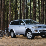 УСТАНОВКА ТРЕТЬЕГО РЯДА СИДЕНИЙ В МИЦУБИСИ ПАДЖЕРО СПОРТ 2013( MITSUBISHI PAJERO SPORT 2013