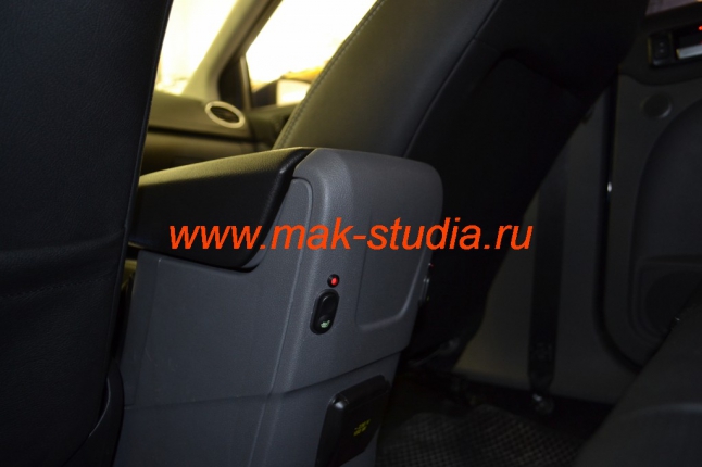 Обогрев сидений - установка кнопок управления для задних пассажиров