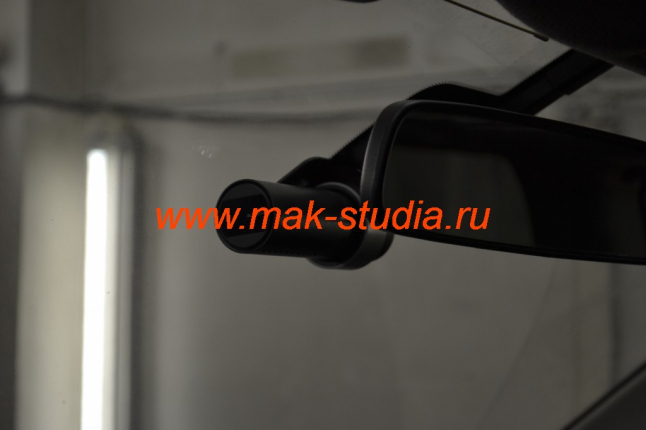 Автовидеорегистратор Blackvue: скрытая установка.